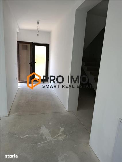 Casă cu 4 camere decomandat cu Teren 625 Mp în Mărăcineni