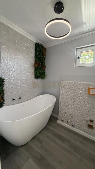 Apartament cu 5 camere decomandat, mobilat în Sud-Est