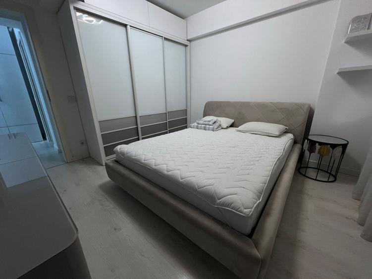 Apartament cu 2 camere decomandat, mobilat în Tomis Nord
