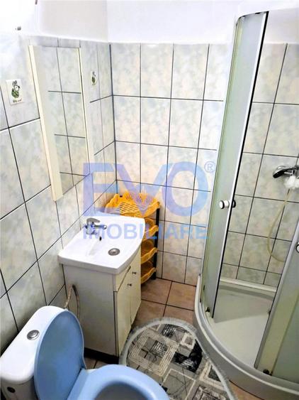 Apartament cu 2 camere decomandat, mobilat în Alexandru cel Bun