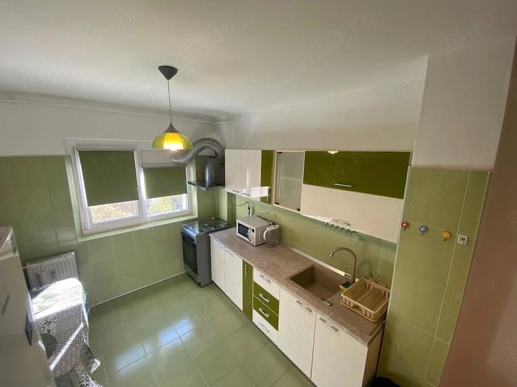 Apartament cu 2 camere semidecomandat în 1 Decembrie 1918