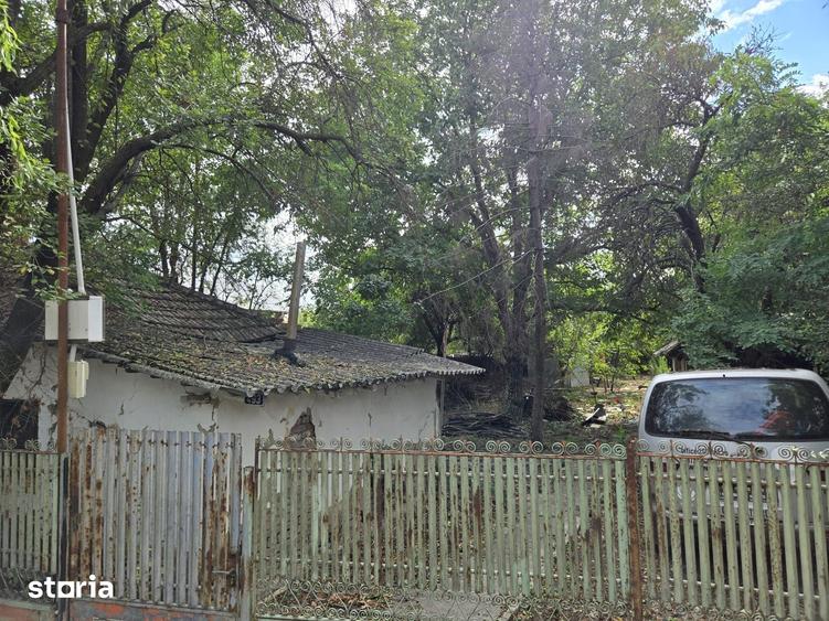 Teren de 884 mp, în Crevedia
