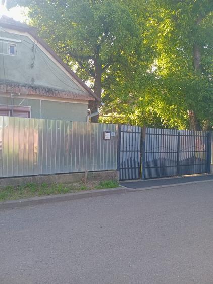 Casă cu 4 camere în Gilău