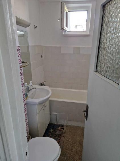Apartament cu 2 camere semidecomandat în Exterior Vest
