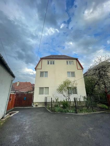 Casă cu 5 camere în Sighișoara