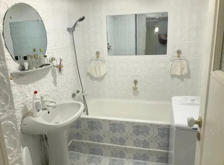 Apartament cu 3 camere decomandat în Luncă