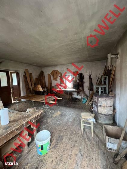 Casă cu 2 camere cu Teren 250 Mp în Central