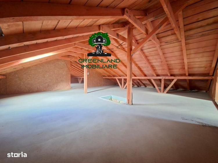 Apartament cu 3 camere în Rediu