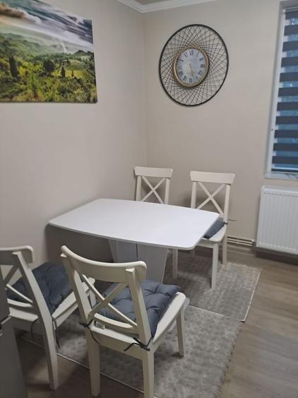 Inchiriez apartament cu 2 camere decomandate in zona ultracentrala. - 2