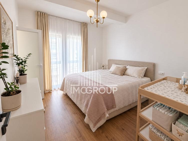 Apartament cu 3 camere decomandat, mobilat în Florești
