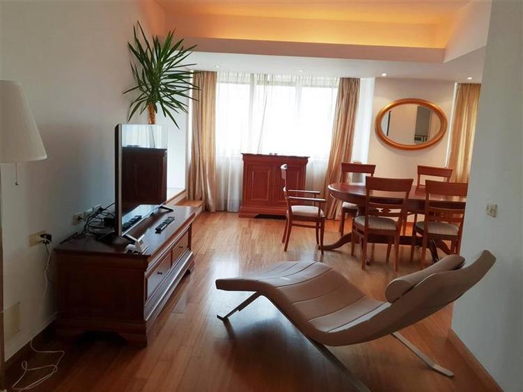 Apartament cu 5 camere semidecomandat, mobilat în Grădina Icoanei