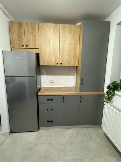 Apartament cu 2 camere semidecomandat, mobilat în Theodor Pallady