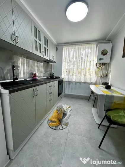 Apartament cu 2 camere semidecomandat în Țiglina 1