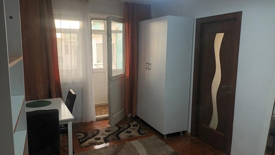 Apartament cu 2 camere nedecomandat în Central