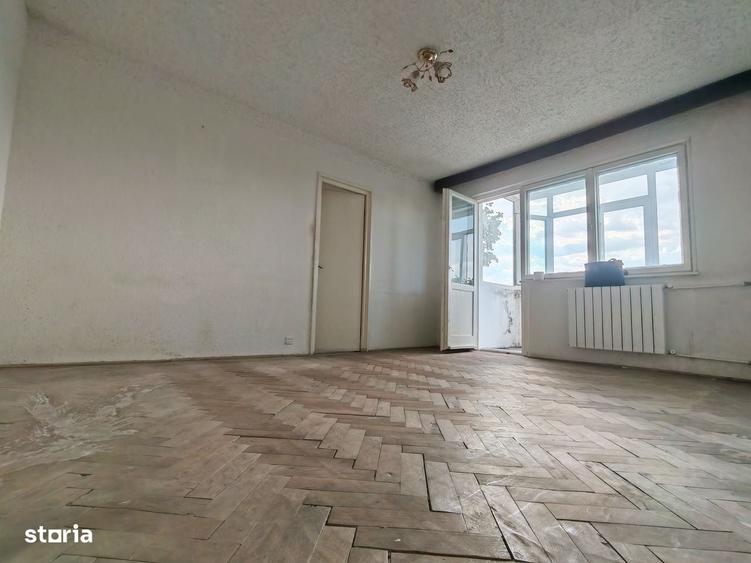 Apartament cu 3 camere în Km 4