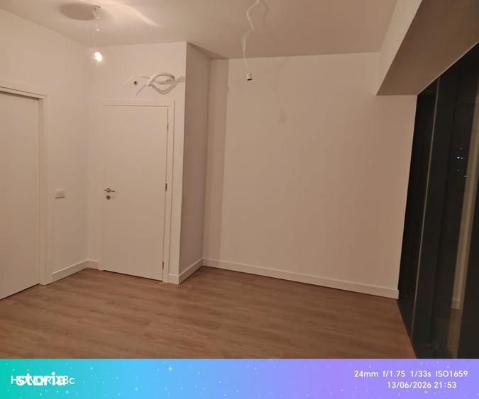 Apartament cu 3 camere decomandat în Baza 3
