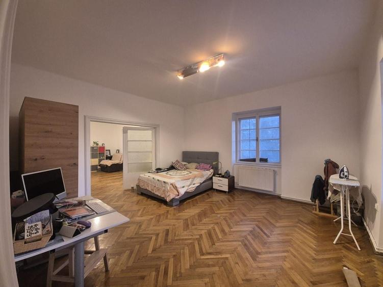 Apartament cu 2 camere circular, mobilat în Centrul Civic