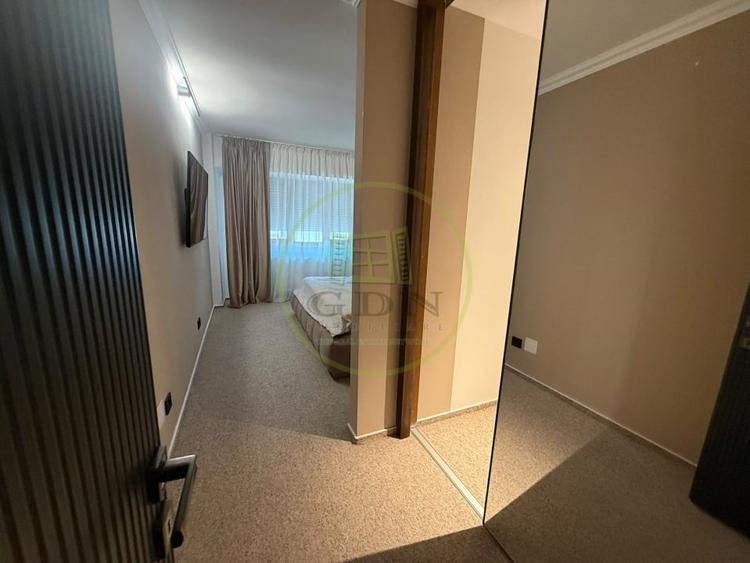 Apartament cu 2 camere decomandat, mobilat în Central