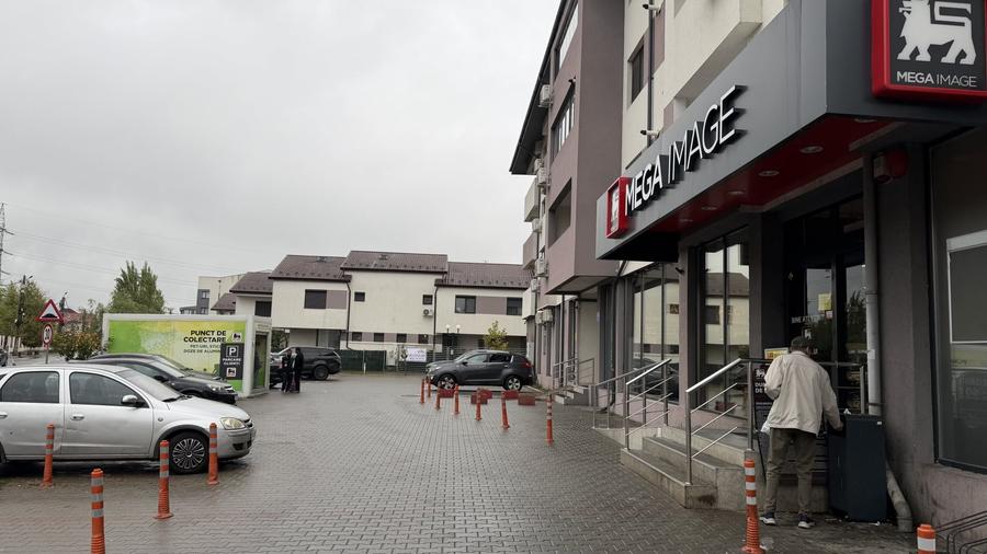 Casă cu 5 camere cu Canalizare în Roșu