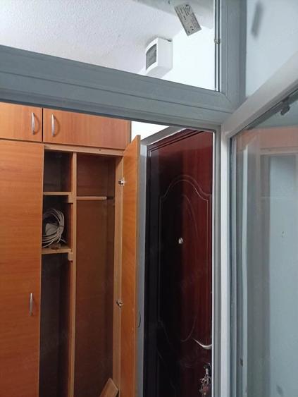 Garsonieră semidecomandată în Vest