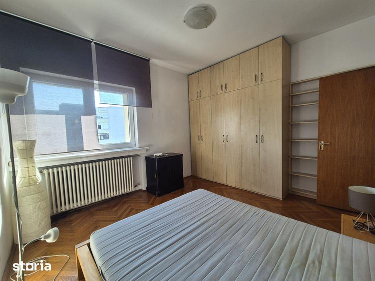 Apartament cu 3 camere decomandat în Iancului