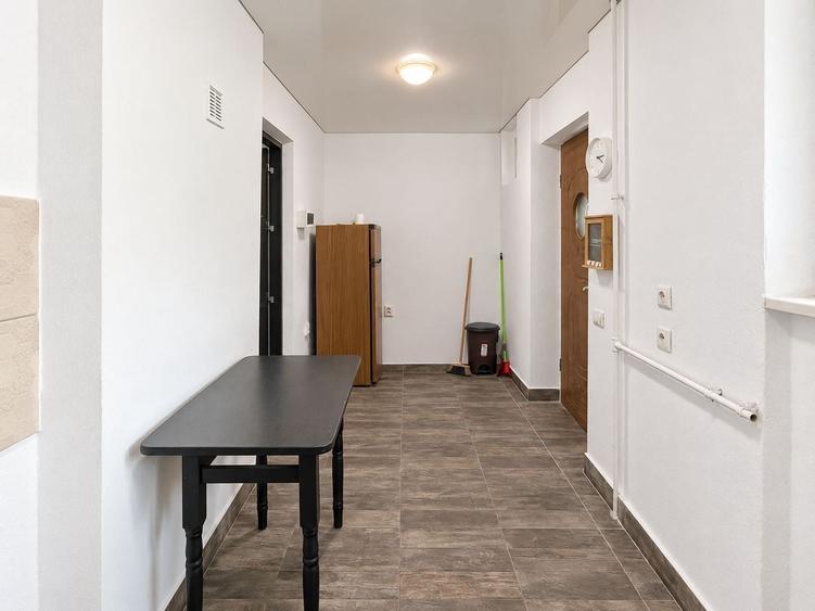 Apartament cu 2 camere semidecomandat, mobilat în Elisabetin