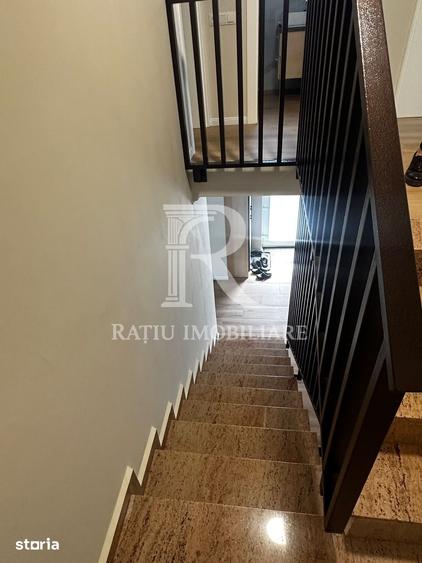 Casă cu 4 camere cu Teren 300 Mp în Central