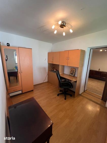 Casă cu 3 camere cu Teren 420 Mp în Burdea