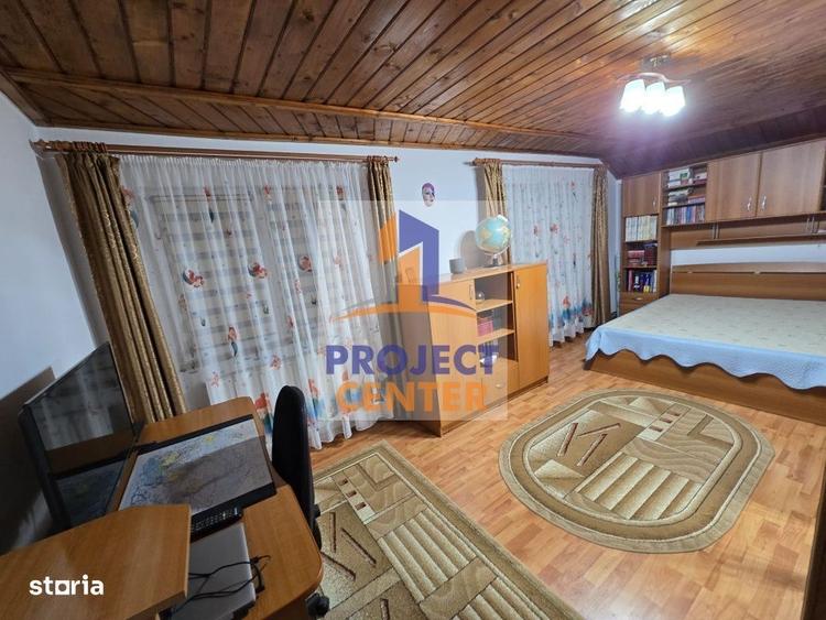 Casă cu 4 camere în Valea Mare