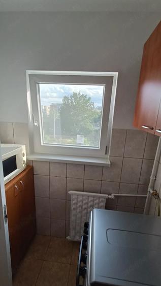 Garsonieră decomandată în Miorița