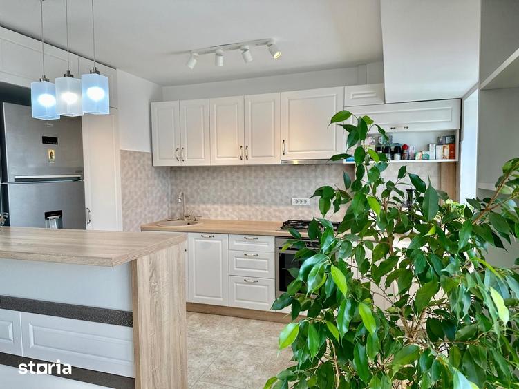 Apartament cu 3 camere decomandat, mobilat în Decebal — fotografia 3