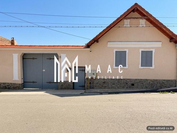 Casă individuală cu 5 camere cu Canalizare în Șeica Mare