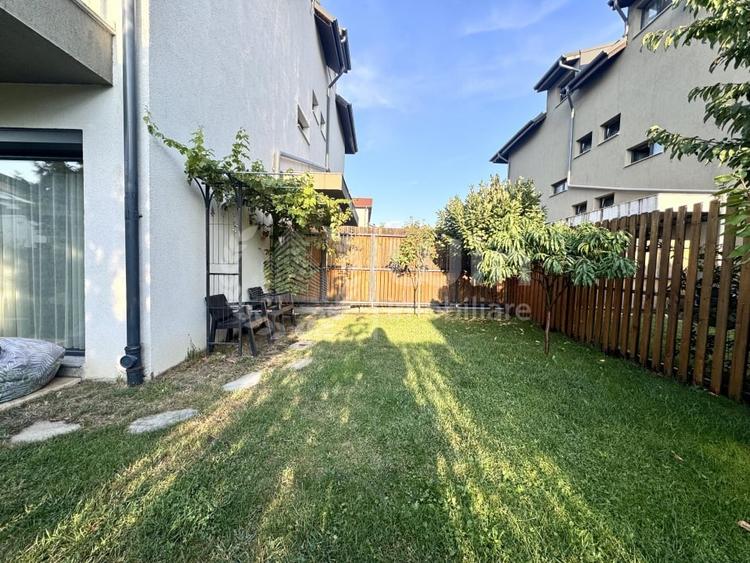 Apartament cu 3 camere decomandat, mobilat în Bună Ziua