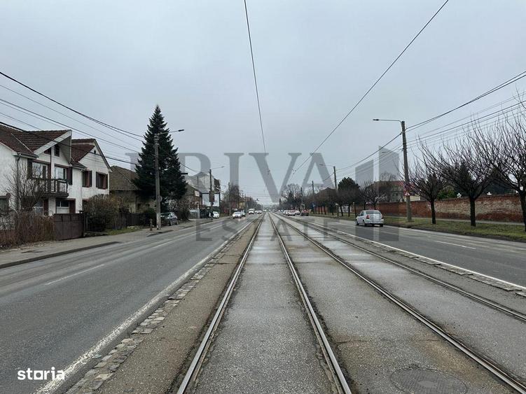 Spațiu comercial, de 240 mp, în Soarelui