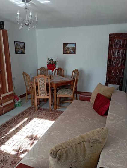 Casă cu 2 camere cu Teren 1000 Mp în Sârbi