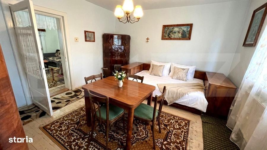 Casă cu 4 camere în Aronești