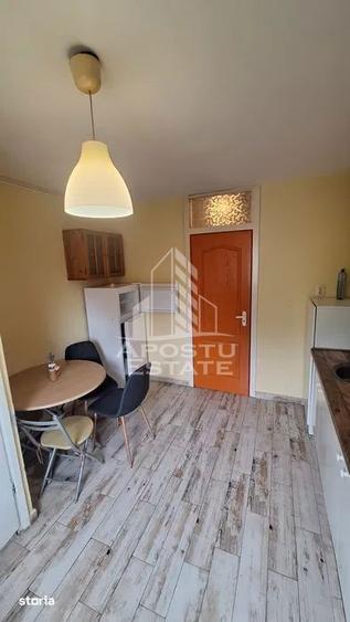 Apartament cu 2 camere, mobilat în Telegrafului