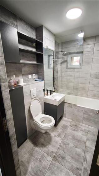 Apartament cu 2 camere decomandat, mobilat în Aeroport