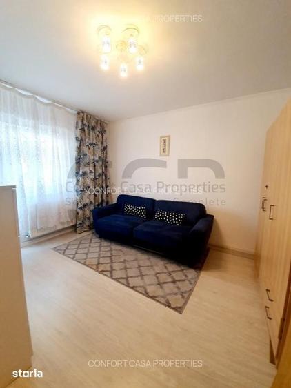Apartament cu 3 camere decomandat, mobilat în Nerva Traian
