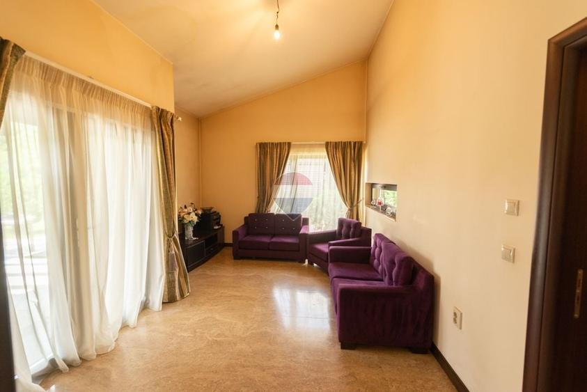 Casă individuală cu 6 camere cu Piscina în Berceni