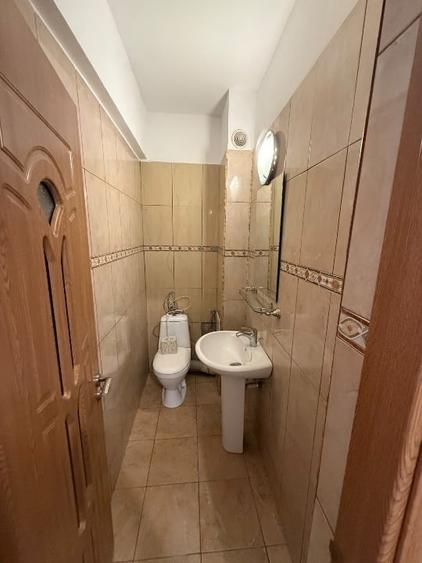 Apartament cu 2 camere decomandat în Casa de Cultură