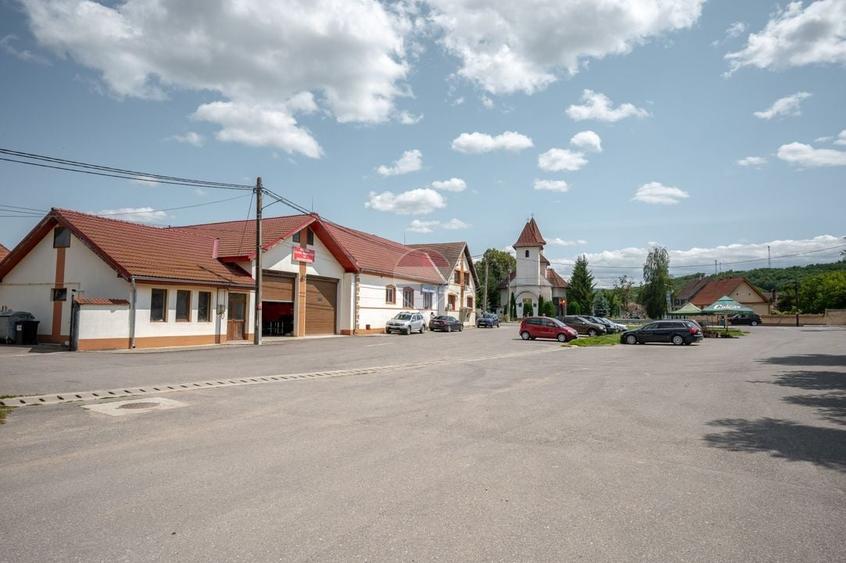Casă locuibilă Șinca Veche – central, 931 mp teren, șură tradițională - 36