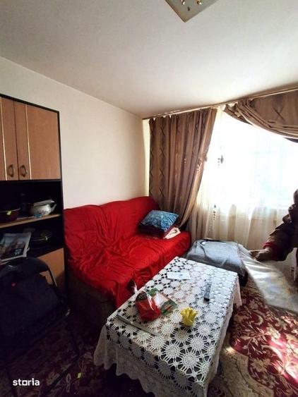 Apartament cu 3 camere în Mihai Bravu