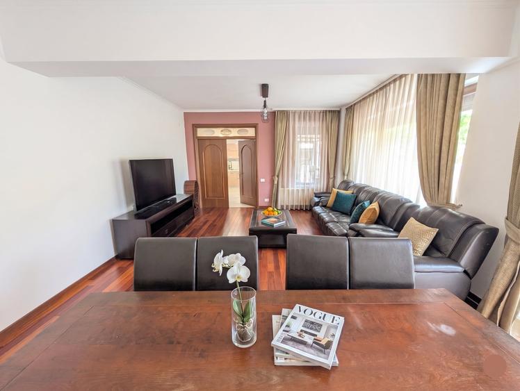 Apartament cu 3 camere, mobilat în Bucureștii Noi