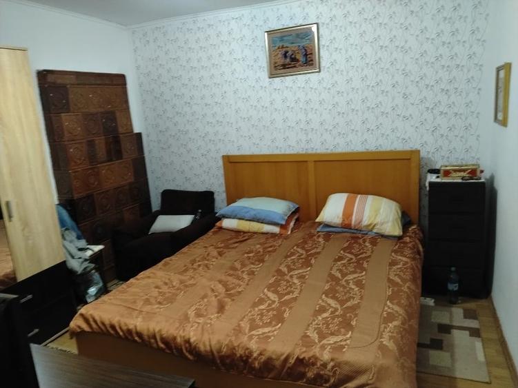 Casă cu 5 camere cu Teren 1200 Mp în Dobrosloveni