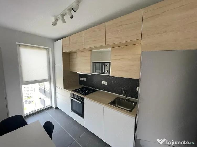 Inchiriez apartament in bloc nou - 3