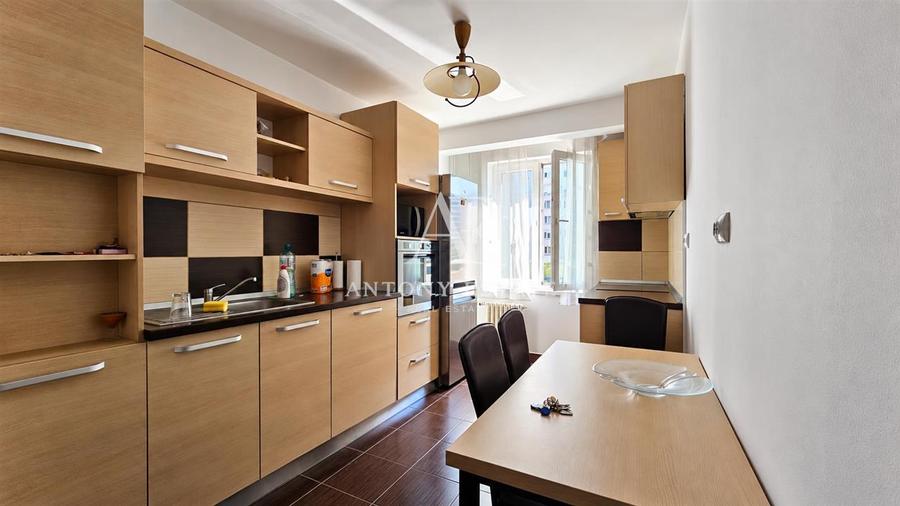 Apartament cu 2 camere decomandat, mobilat în Decebal