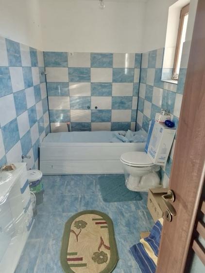Casă cu 4 camere în Ciorăști