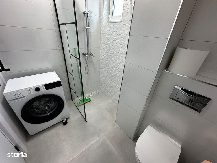 Apartament cu 3 camere decomandat, mobilat în Berceni