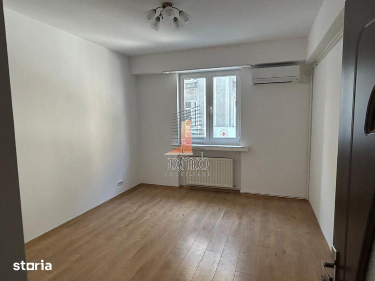 Magheru, apartament 3 camere renovat, etajul 1 - 8